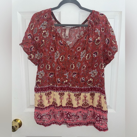 KNOX ROSE BABYDOLL VNECK TOP - Picture 4 of 9